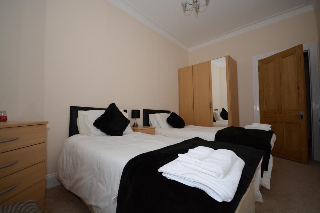 Townhead Apartments Glasgow Airport Paisley Værelse billede